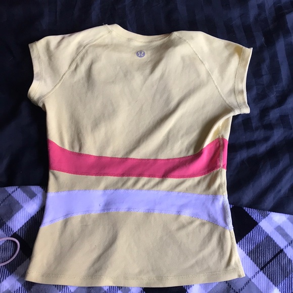 lululemon workout shirt - Picture 2 of 2
